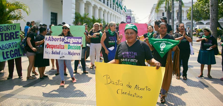 Alzamos la voz por la vida de la Mujeres